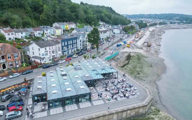 Overland Road 4 Bed House Mumbles