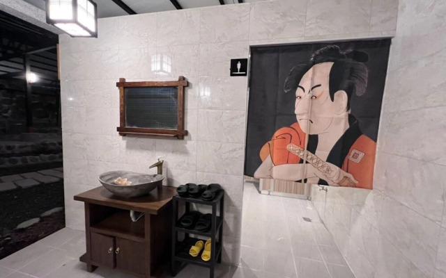 Hu Ye Resort