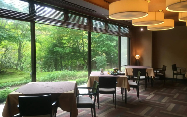 Kusatsu Hot Spa Hotel SPAX