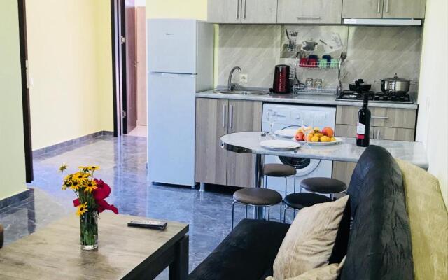 Apollo Plus Cottages