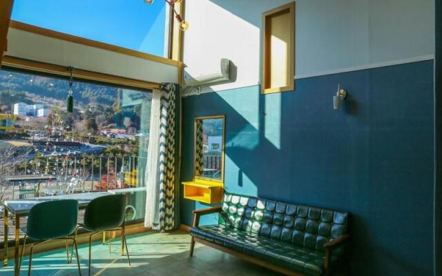 Gapyeong Sol Morning Pension (beam projector individual barbecue)