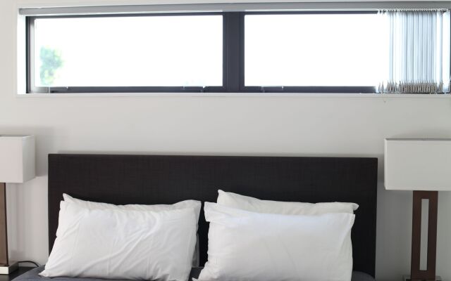 Uni Motel