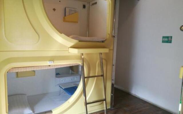 9 Space Capsule Youth Hostel