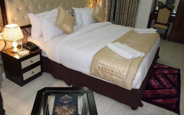 Lime Tree Hotel Sushant Lok Gurgaon