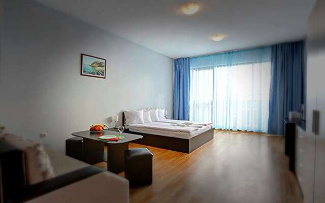 1-st Line Izvora Hotel Golden Sands