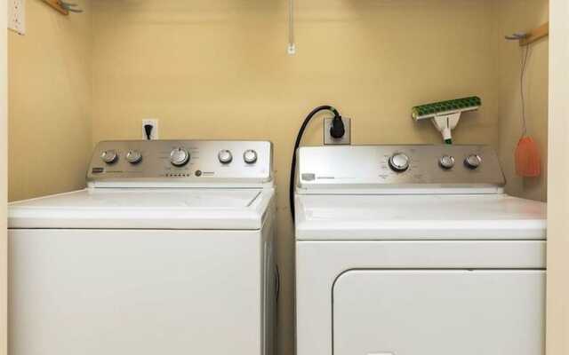 Drottningholm by Meyer Vacation Rentals