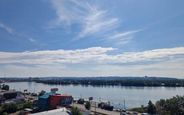 Апартаменты на улице Сурнова 30/6