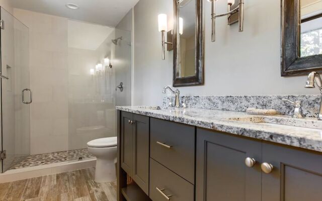 Wren Drive 18 by RedAwning