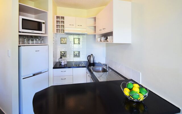 Noosa River Sandy Shores