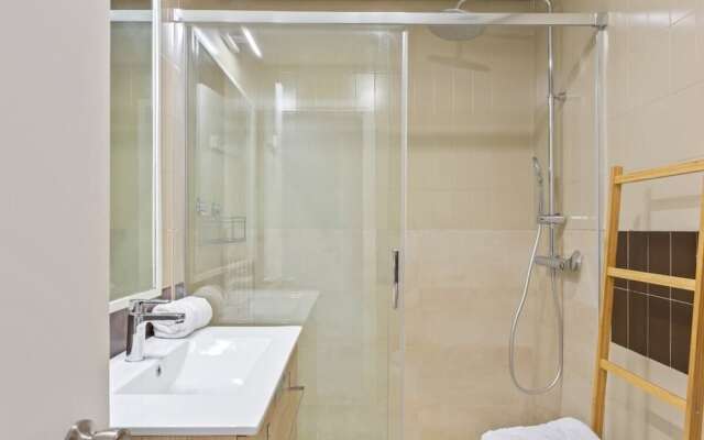 Amazing 1bed Apt, Sleeps 4 Near Sol, 1min to Metro