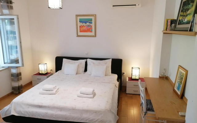 Green Park Apartments