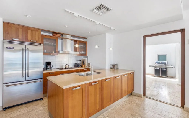 Dream Villa Shore Point  1158