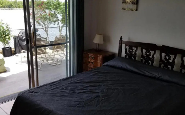 Bimini Motel