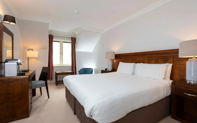 Schull Harbour Hotel & Leisure Centre