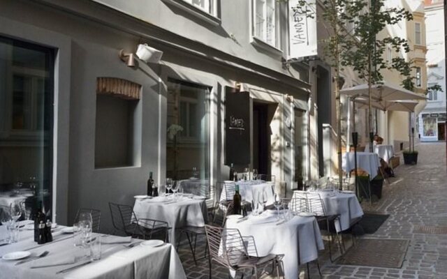 Vander Urbani Resort – a Member of Design Hotels