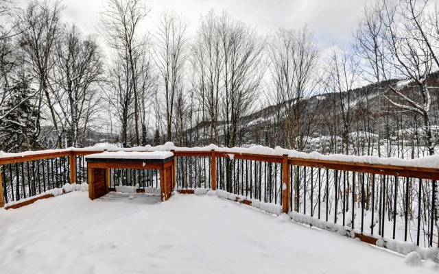 Chalet 30 Chemin des Skieurs by Chalets Alpins