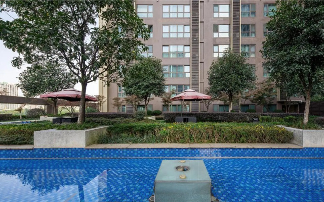 Cresasia Residence