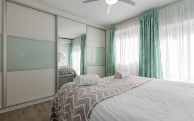 Triana Maestro Deluxe