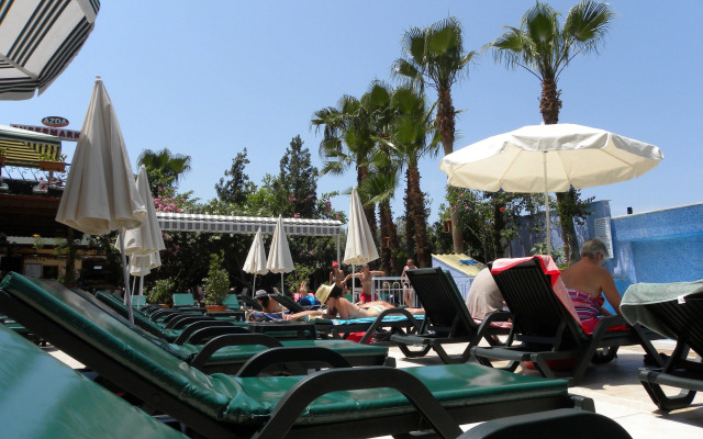 Tonoz Beach Hotel