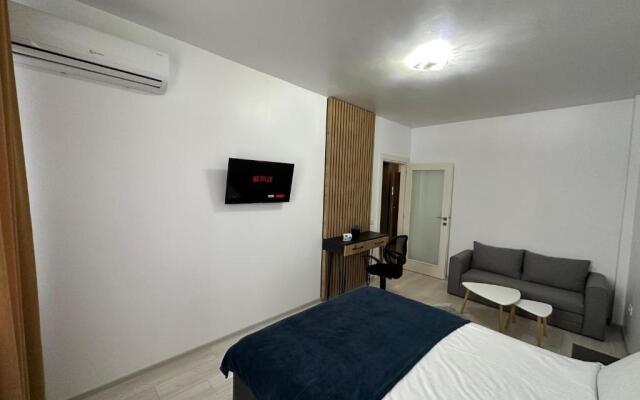 Renting Solutions Studio