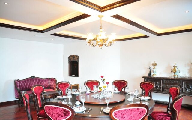 Chillon Castle Hotel