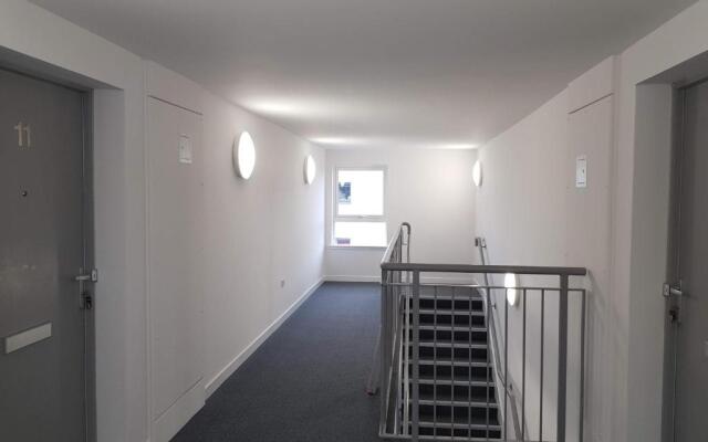 9 Royal View Apartment