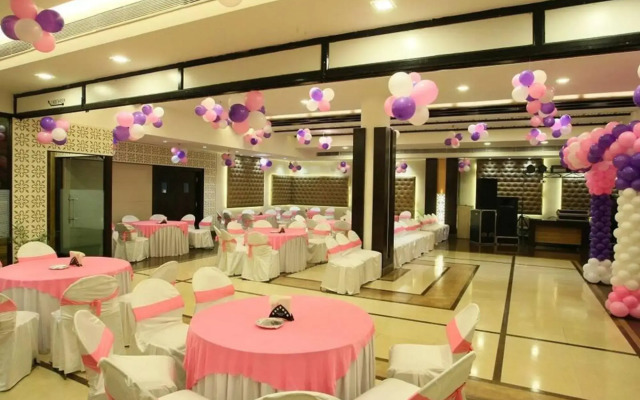 Hotel Parbhat Inn