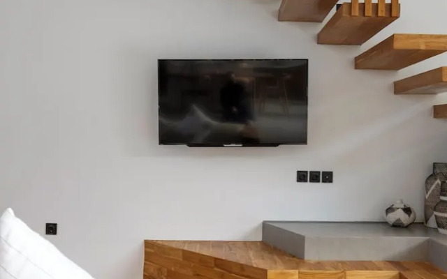 Casa Riva by GORO