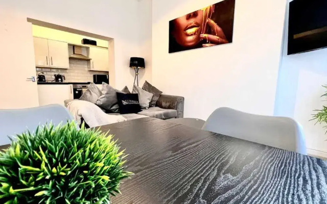 Liverpool Modern Irwell Stay