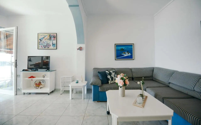 Luxury Unique Apartment Sea View