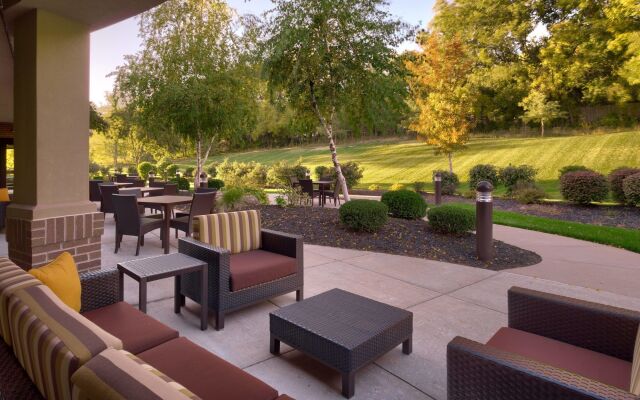 Courtyard by Marriott Kansas City Shawnee