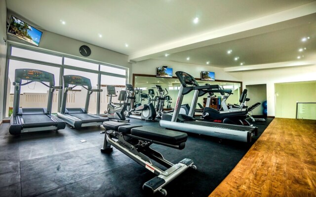 Elements Penthouse 7 3 Bedroom Condo by RedAwning