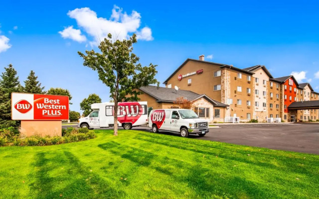 Comfort Suites Blaine