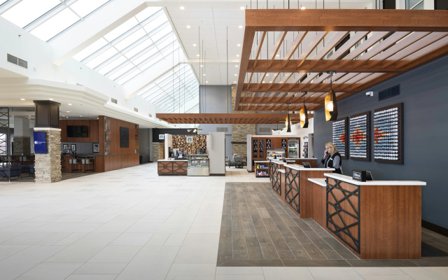 DoubleTree by Hilton Madison East