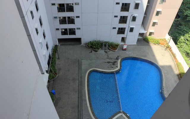 Warm And Homey 2Br At Sentraland Cengkareng Apartment
