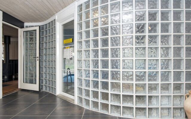 10 Person Holiday Home in Glesborg-by Traum