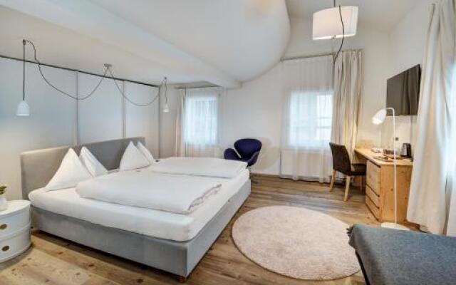 Boutique Hotel Steinerwirt1493