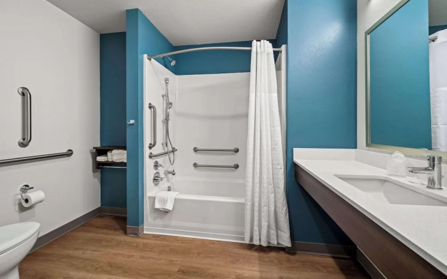 Woodspring Suites Loves Park Rockford