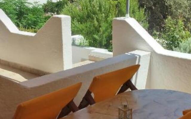Athina Studio Apartments
