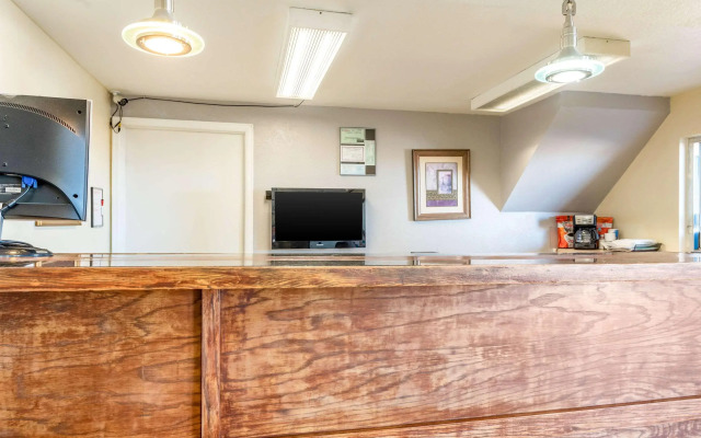 Rodeway Inn Pueblo
