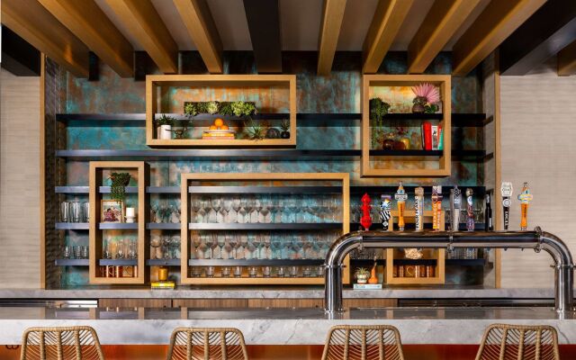 Canopy by Hilton Scottsdale Old Town