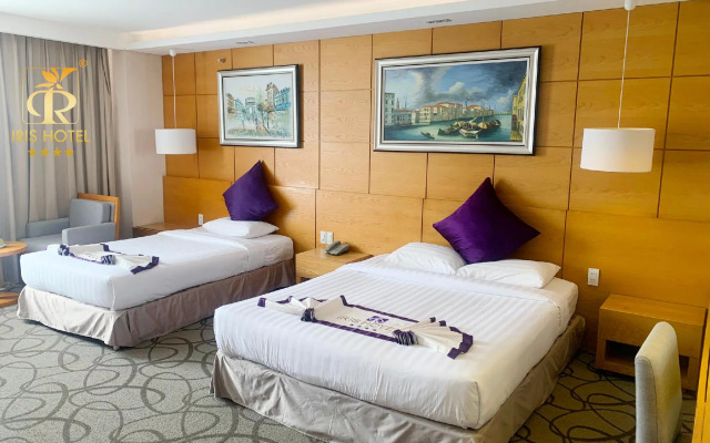 Iris Hotel