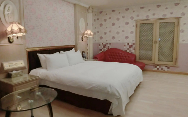 Leffair Motel