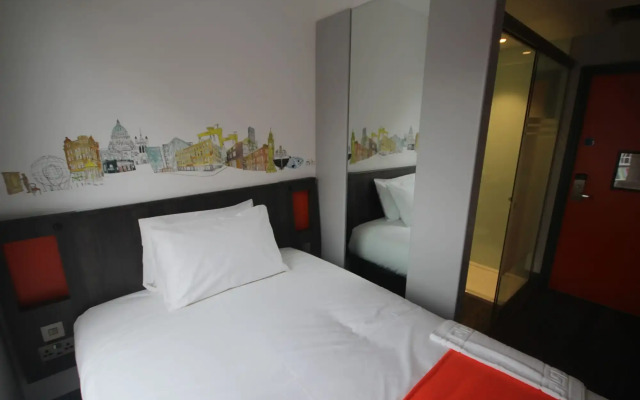 easyHotel Belfast