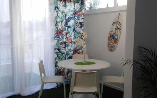 Atico Con Terraza, Vistas Al Mar Y Ciudad