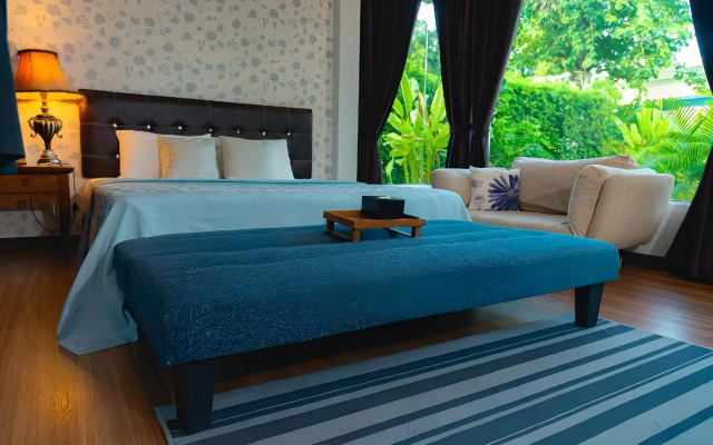 Bluemoon Riverside Resort