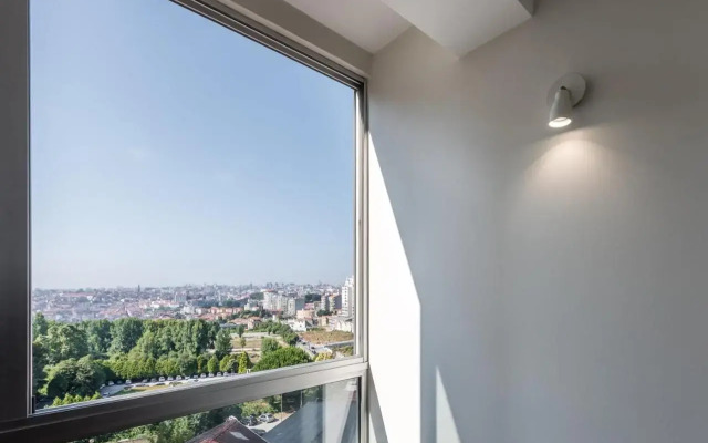 GuestReady - The Great Utopia