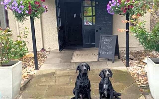 The Inn On The Tay