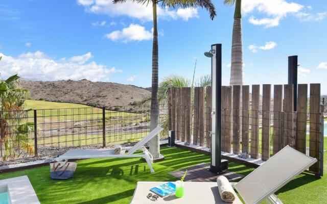 Villa Los Dragos 4 Salobre by VillaGranCanaria
