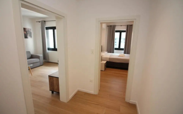 Boutique Apartment 9